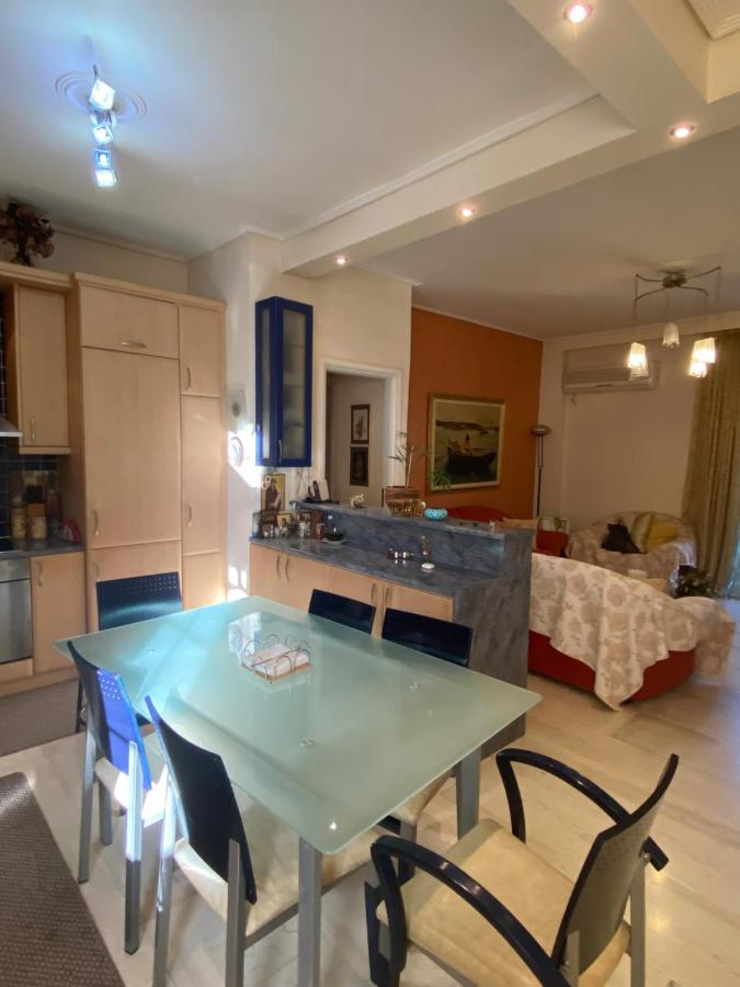 Quiet Home For Two People Ateny Zewnętrze zdjęcie